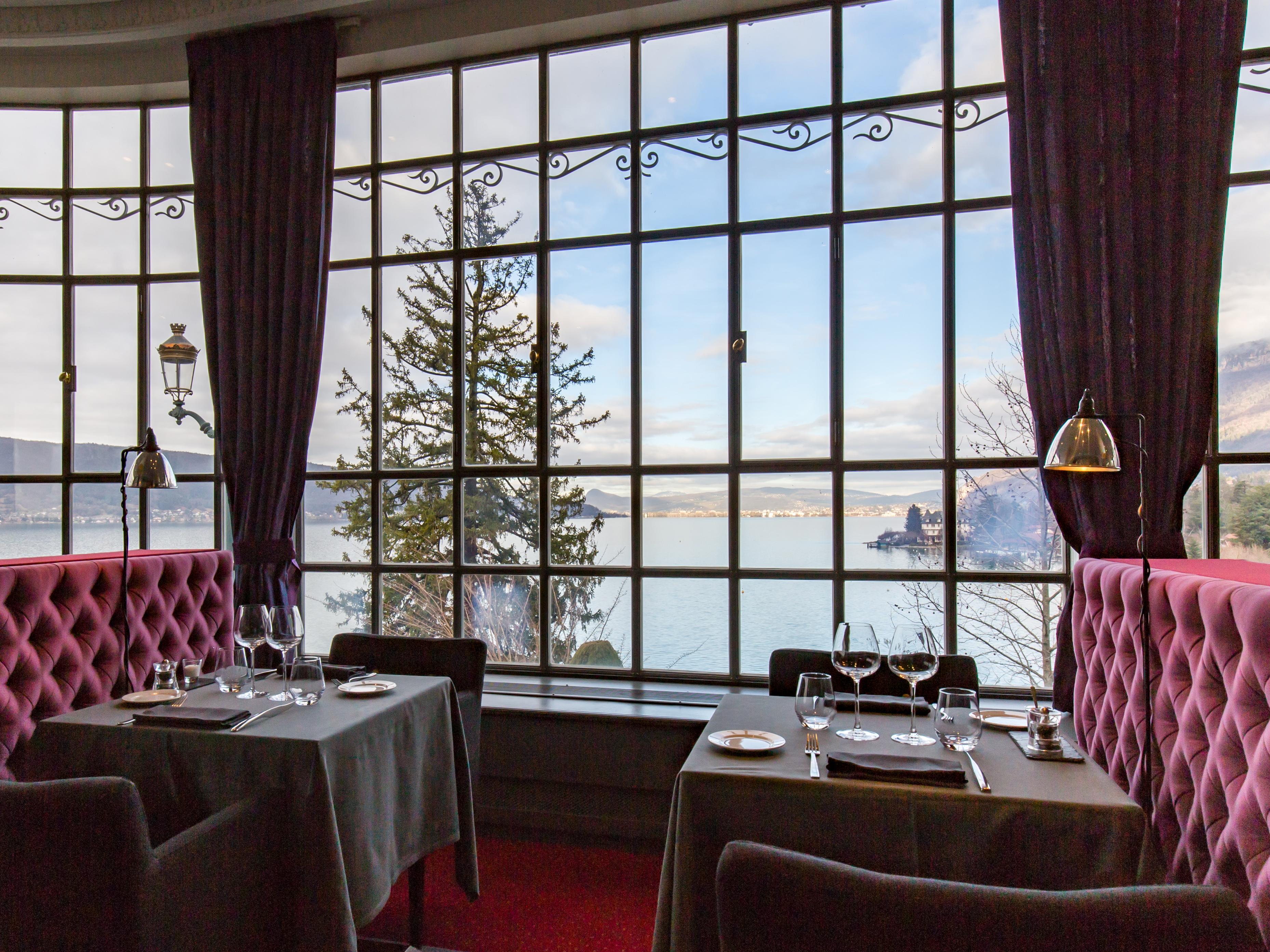 Le Palace De Menthon Kültér fotó Restaurant
