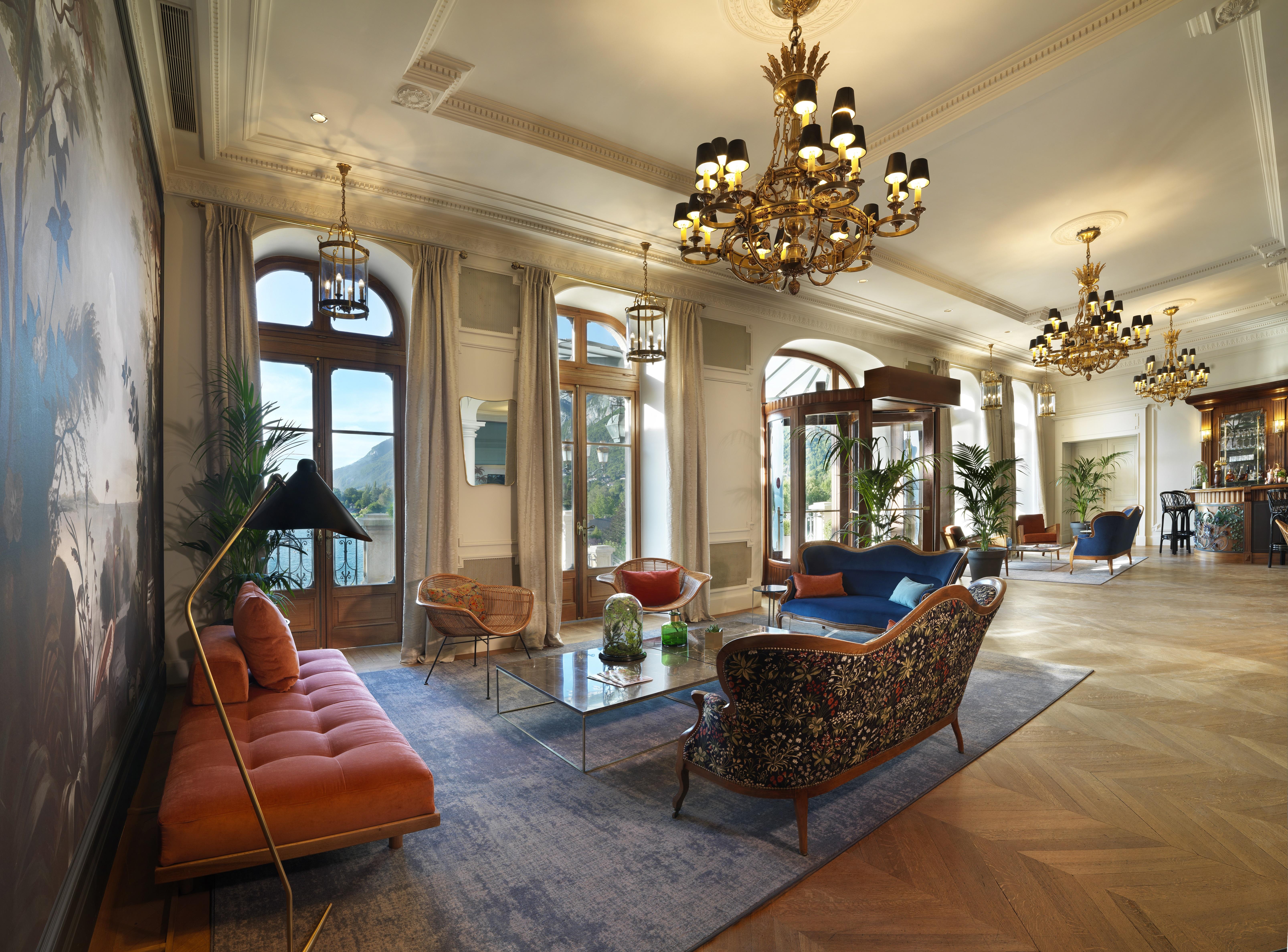 Le Palace De Menthon Kültér fotó The lobby of the hotel