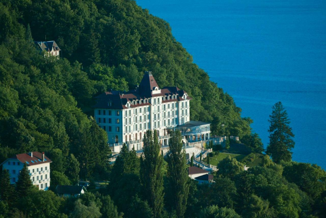 Le Palace De Menthon Kültér fotó